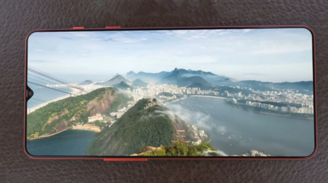 一加7渲染图曝光 超高屏占比颜值满分