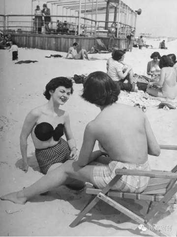 一张图带你看<em>文胸的发展史</em>,和其中不得不提的