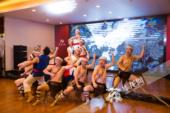 两江游升级 航线更长还可赏 川江号子 表演_大