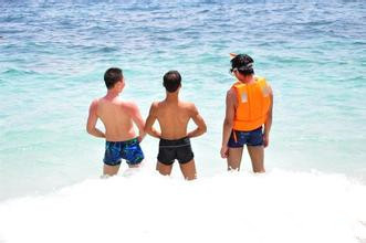 各国奇葩法律:挖鼻孔要判刑~