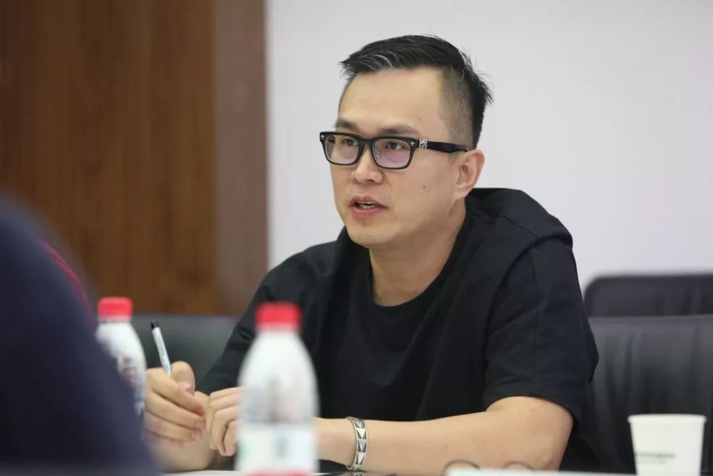 何文哲老师
