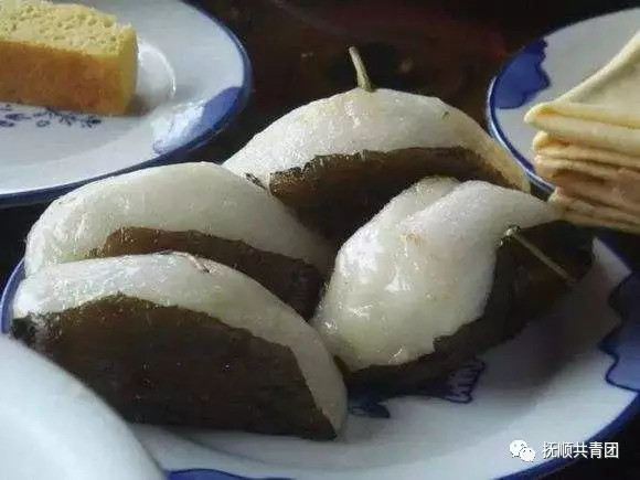 no.8 苏叶子饽饽 粘耗子,又叫苏叶子饽饽,是满族人喜爱的风味粘食.