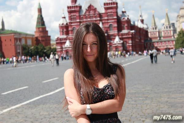 俄罗斯名校<em>女生</em>弃学拍<em>成人电影</em>_订阅_腾讯网