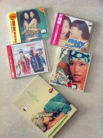 她曾<em>是大明星</em>,9年前结婚,38岁离婚.看到她,女人