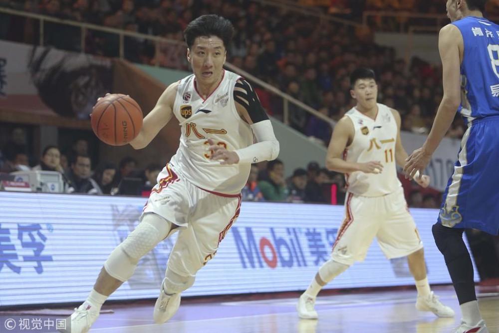 CBA公司公布八一新赛季注册名单 韩硕回归