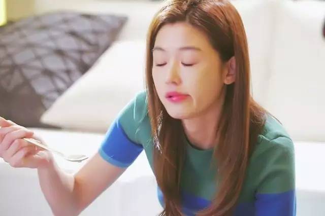 再有人说你越老越嫁不出去,就把这条甩给他看