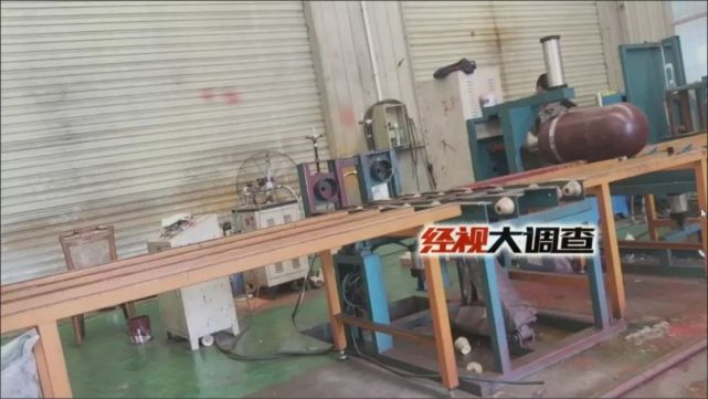 张家界: 出租车气瓶检测费上涨 司机质疑收费标准