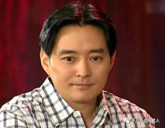 鬼丈夫里最帅男主,连西门大妈都看上他,如今中年发福靠模仿为生
