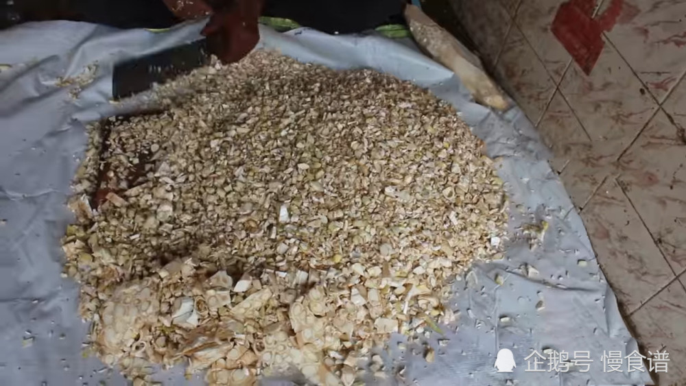 泰国旅行贪便宜买了个菠萝蜜,一不留神被砍成