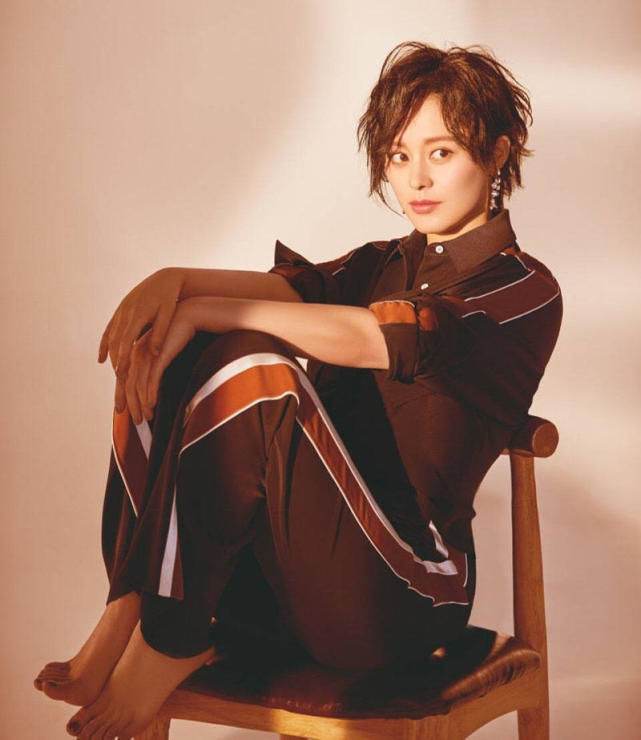 17岁搭档孙俪也没红,31岁像孙俪,今演了40次主