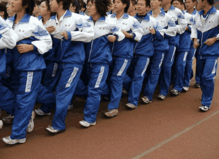 衡水中学不成功简直天理不容?看看他们校规就