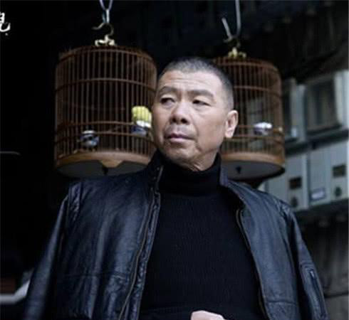 看看老梁是怎么评价冯小刚的,实在话