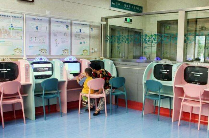 宝宝做雾化的过程中,妈妈们应该注意气体不要