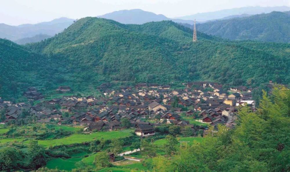怀化——别称鹤城,古称鹤州,五溪.湖南省辖地级市