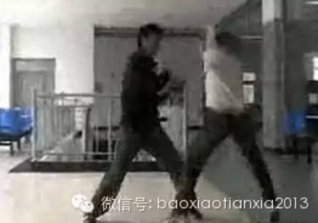 ?河南武术学校食堂<em>男女</em>打架堪比<em>动作电影</em>_订