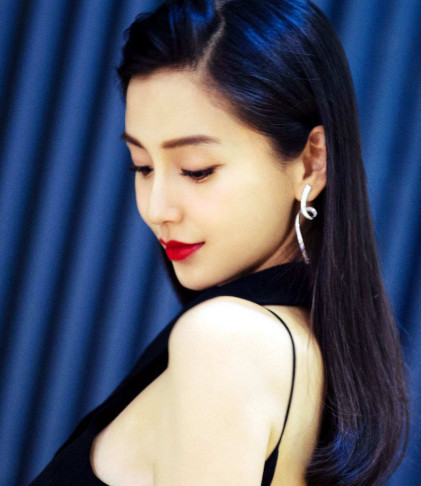 赵丽颖侧面照,刘涛侧面照、杨颖侧妙面照,但都