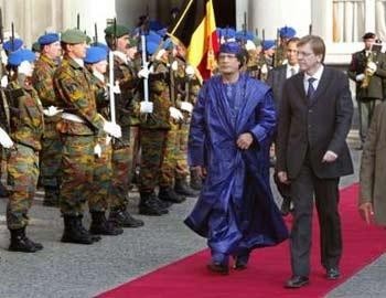 前几年不还称兄道弟来着卡大佐至死不明白