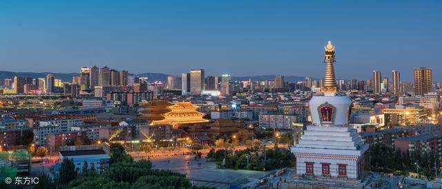 呼和浩特初中排名_呼和浩特职业学院(2)