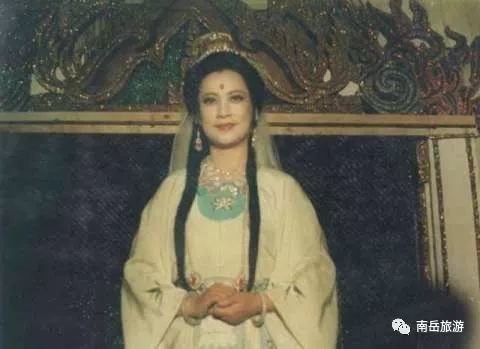 体验网红美食人气游戏 来南岳玩转国庆小长假