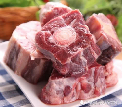 秋冬季要食补这牛尾一定不道菜,红烧排骨的三鲜蒸错过gongxiao图片