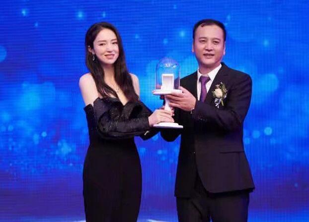 高云翔再遭重创,律师费超5000元每小时,晚上出