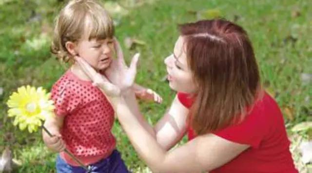 2-3岁:如何应对宝宝的分离焦虑?
