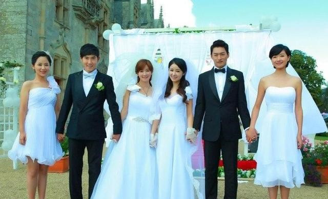 女演员婚纱照_海边婚纱照(2)