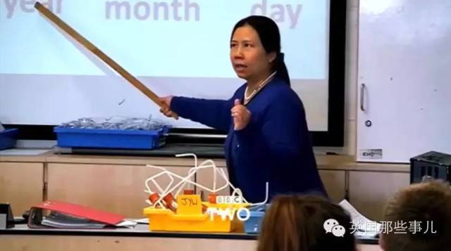 热点丨中国老师在英国传播中国式教学,被任性