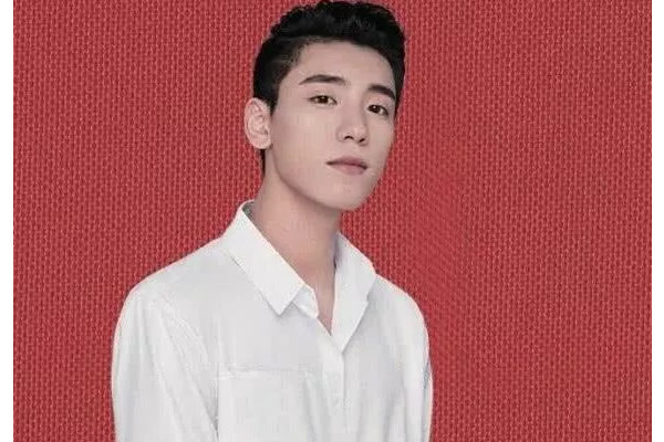 禁娘令颁布,蔡徐坤纷纷改掉以往娘炮的形象,他