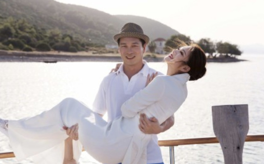 安以轩38岁生日晒公主抱撒狗粮:就这样到未来