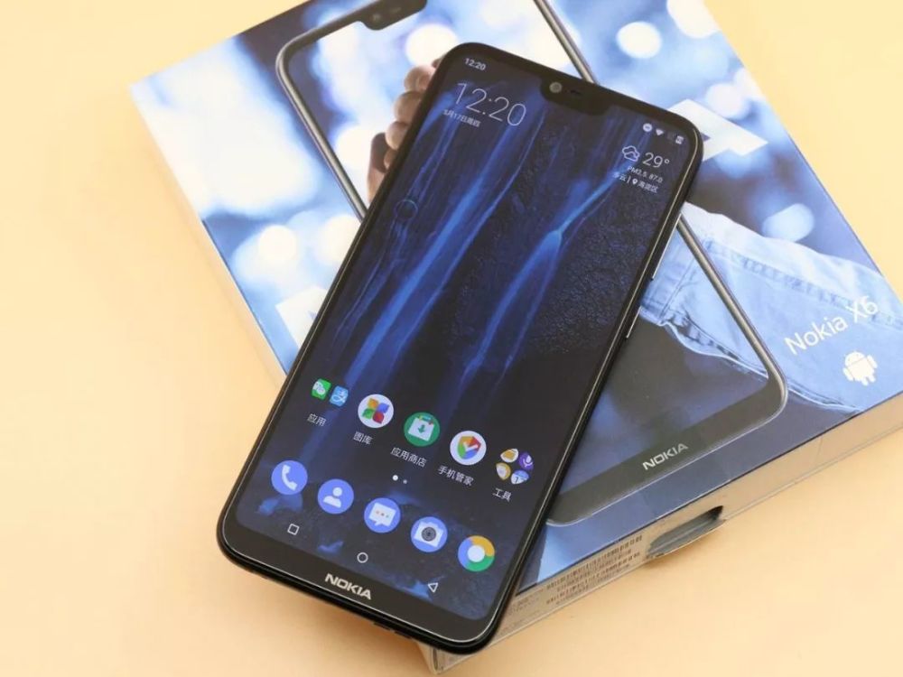 1000+元买不到好手机?荣耀小米锤子OPPO集