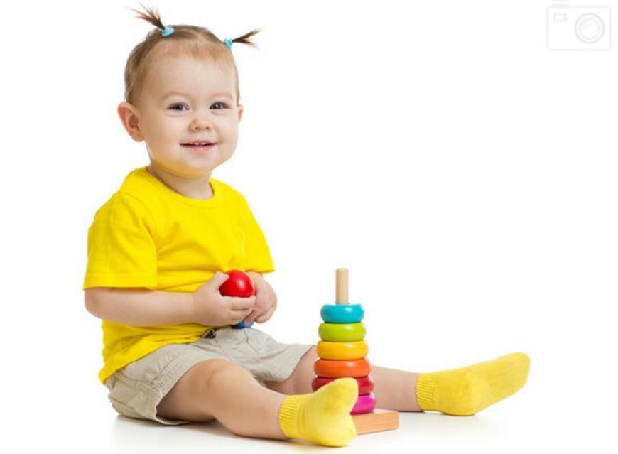 宝宝语言发育迟缓的症状:你家孩子没事,只是家