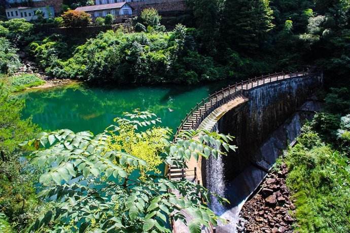 一个和黄山很像也很近的景点,名字来源于我国