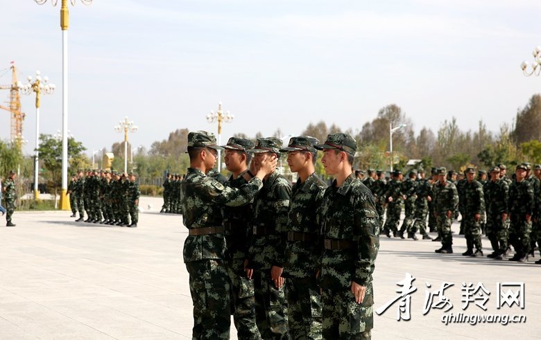 走进武警青海总队新兵训练一角(图集)