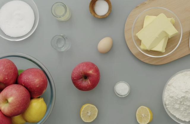 国庆在家试试这道法式苹果挞,这套做法适合懒