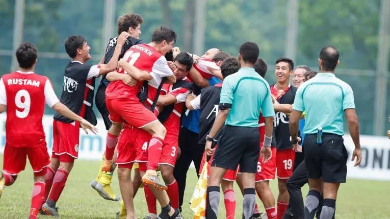 天?塔吉克斯坦进军U17世少赛 我们亚少赛都没进