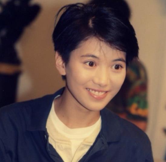 童年短发女神有哪些?陈法蓉气质佳,袁洁莹帅,陈松伶