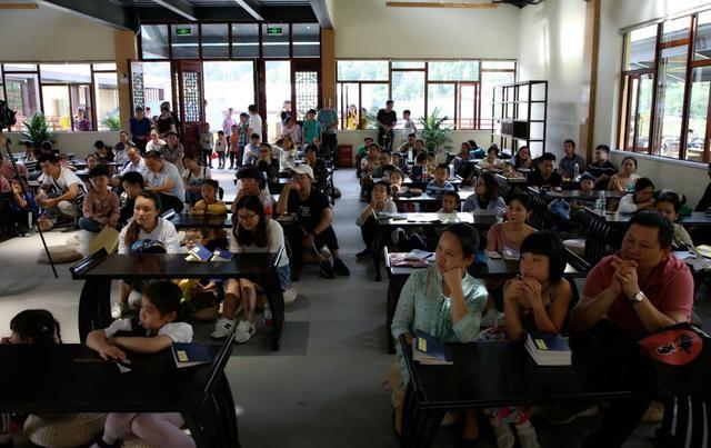 贺国庆 书堂山国学小镇泥爸爸国学场景育学园