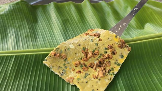 印度小伙做菜一流,用50个美食做鸡肉跑蛋,看v小伙鸡蛋新闻稿图片