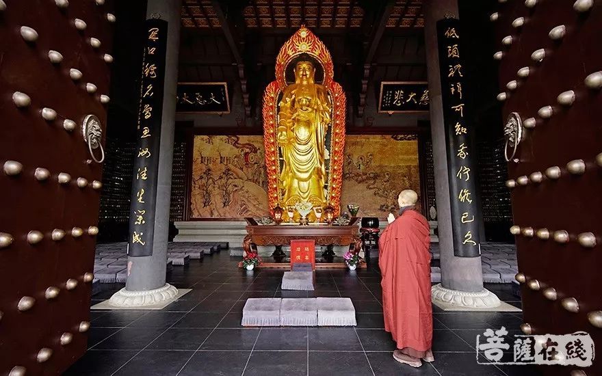 居士入寺光有恭敬心可不够,还得懂规矩