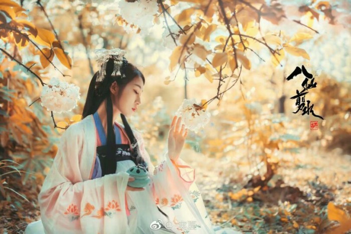 再动人的表白,在这句诗面前都显得苍白:思君令