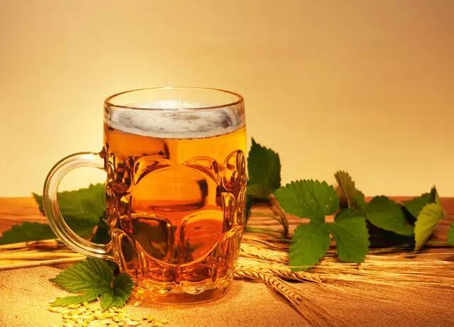 万万没想到,啤酒的好处居然这么多,女人尤其应