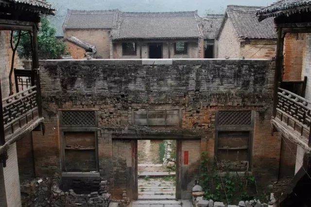 50分钟可达车程位于泽州县山河镇南部地点洞八岭村2大阳古镇历史悠久
