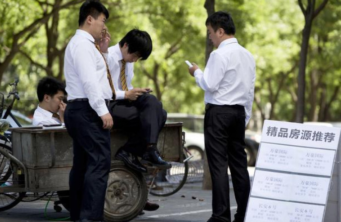 房产中介曝光真实收入,30天整整打6千个电话,