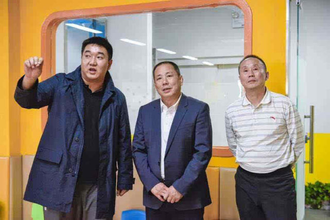 竞技体育 西北首家少儿击剑培训基地落地咸阳