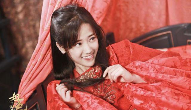 网剧《好色千金》甜蜜来袭,龚俊郑湫泓合作,网友:颜值