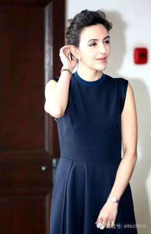 学诺一<em>霓</em>娜妈妈,同款法式优雅发髻轻松<em>梳</em>_订阅