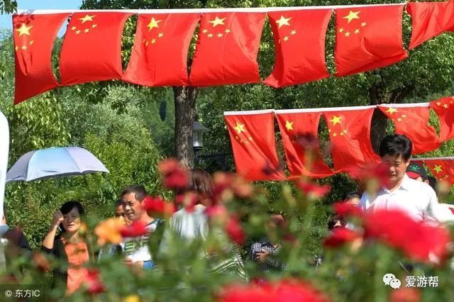 又见中国式黄金周全国拥堵,为何欧洲人每年有