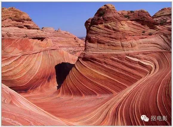 听说这部集齐了暴力、情色、粗口的电影,我们