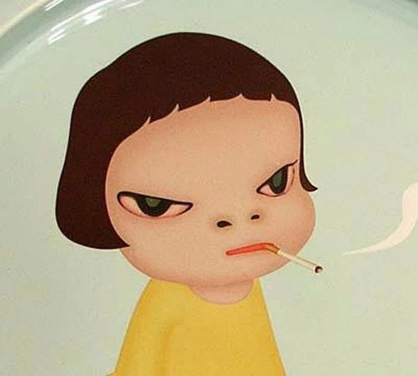 这个中年怪大叔专画宽眼距,没眉毛的丑女孩,却治愈了